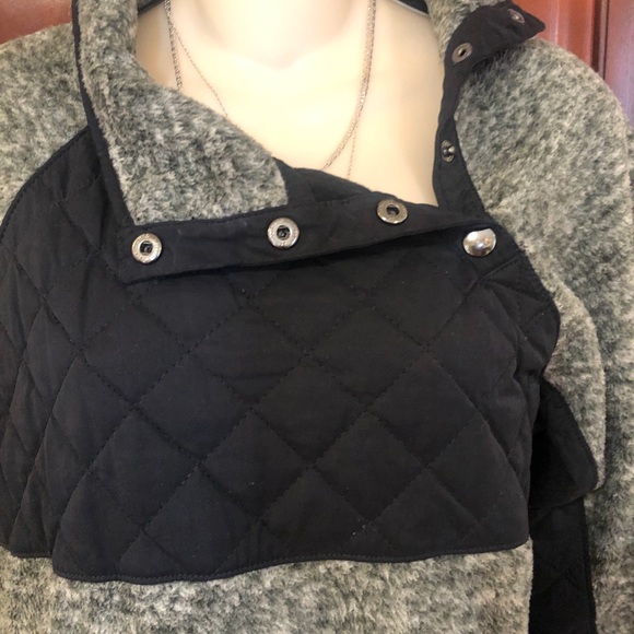 abercrombie & fitch ASYMMETRICAL SNAP-UP FLEECE - Picture 7 of 11